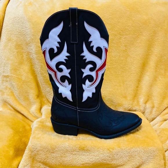 Shoes - Cowboy Cowgirl western boots